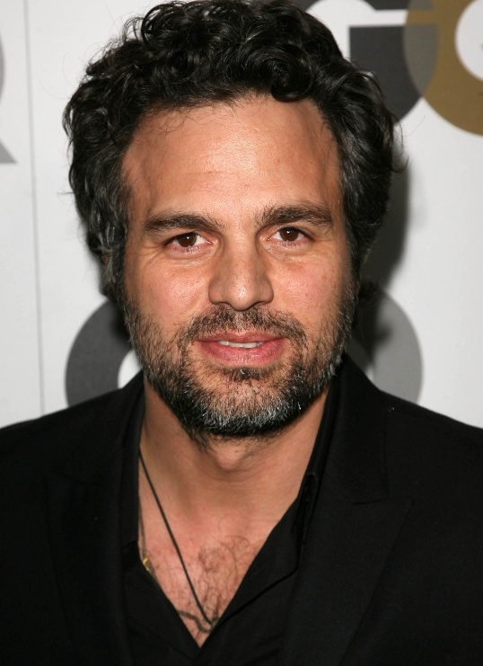 Hollywood Spotlight: Mark Ruffalo #bevhillsmag #beverlyhillsmagazine #beverlyhills #celebrities #moviestars #hollywoodspotlight #celebrityspotlight #markruffalo #hollywoodspotlight