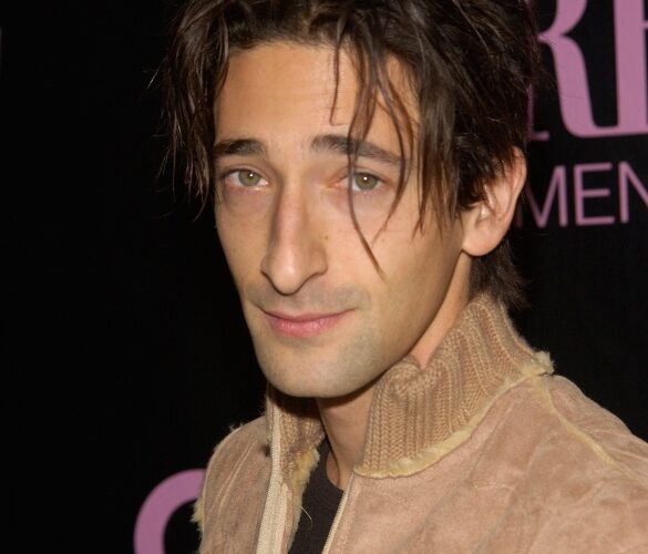 Hollywood Spotlight: Colin Farrell #bevhillsmag #beverlyhillsmagazine #celebrities #moviestars #colinfarrell #hollywoodspotlight