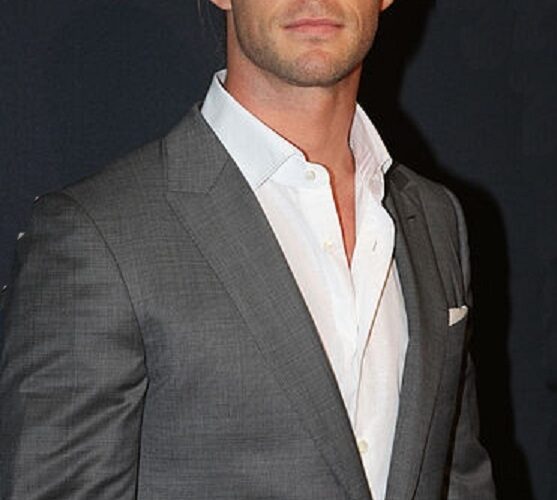 Chris Hemsworth #bevhillsmag #beverlyhillsmagazine #beverlyhills #celebrities #moviestars #hollywoodspotlight #celebrityspotlight #chrishemsworth