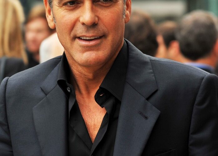 George Clooney #bevhillsmag #beverlyhillsmagazine #beverlyhills #celebrities #moviestars #hollywoodspotlight #celebrityspotlight #georgeclooney