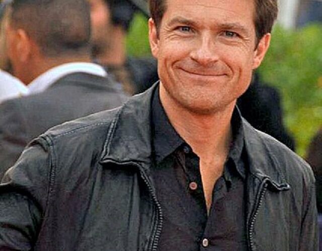 Jason Bateman #bevhillsmag #beverlyhillsmagazine #beverlyhills #celebrities #moviestars #hollywoodspotlight #celebrityspotlight #jasonbateman
