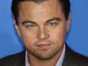 Hollywood Spotlight: Leonardo DiCaprio #bevhillsmag #beverlyhillsmagazine #beverlyhills #celebrities #moviestars #hollywoodspotlight #celebrityspotlight #leonardodicaprio