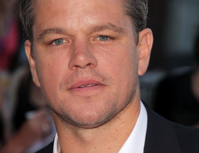 Matt Damon #bevhillsmag #beverlyhillsmagazine #beverlyhills #celebrities #moviestars #hollywoodspotlight #celebrityspotlight #mattdamon