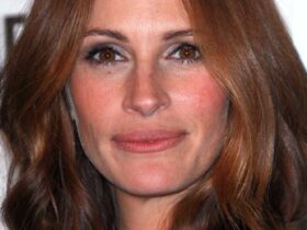 Hollywood Spotlight: Julia Roberts #bevhillsmag #beverlyhillsmagazine #beverlyhills #celebrities #moviestars #hollywoodspotlight #celebrities #juliaroberts