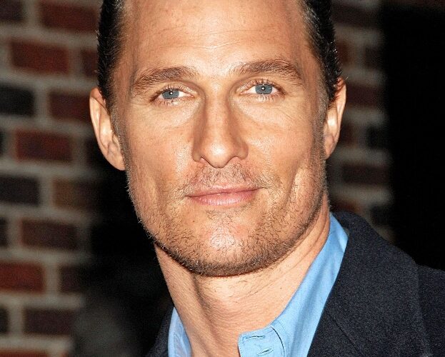 Hollywood Spotlight: Matthew McConaughey #bevhillsmag #beverlyhillsmagazine #beverlyhills #celebrities #moviestars #hollywoodspotlight #celebrityspotlight #matthewmcconaughey #hollywoodspotlight