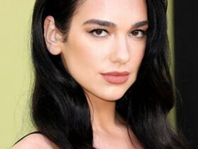 Hollywood Spotlight: Dia Lipa #bevhillsmag #beverlyhillsmagazine #beverlyhills #celebrities #moviestars #hollywoodspotlight #celebrities #dualipa
