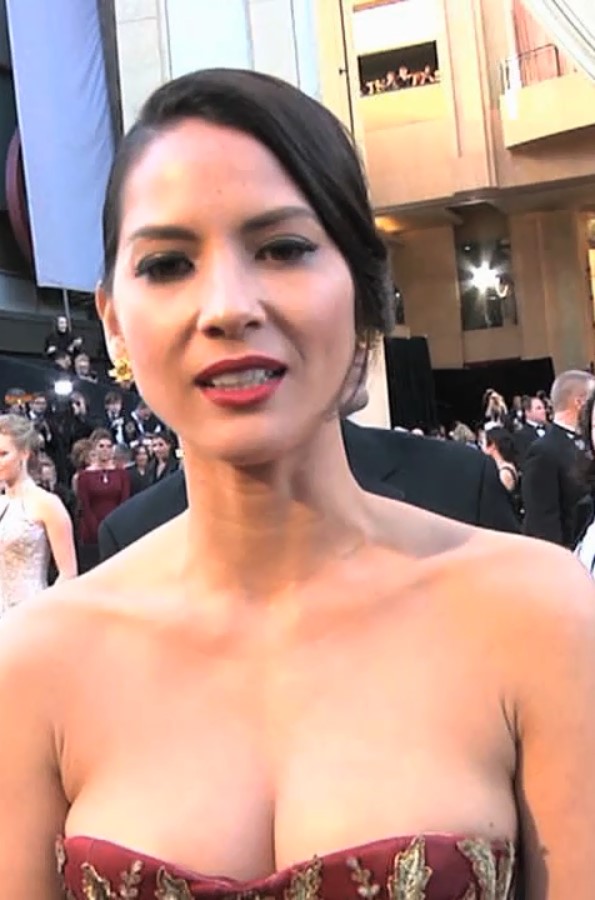 Olivia Munn #bevhillsmag #beverlyhillsmagazine #beverlyhills #celebrities #moviestars #hollywoodspotlight #celebrityspotlight #oliviamunn