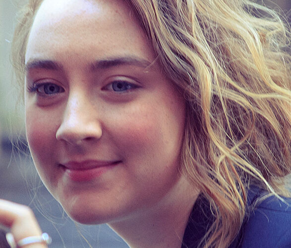 Saoirse Ronan #bevhillsmag #beverlyhillsmagazine #beverlyhills #celebrities #moviestars #hollywoodspotlight #celebrityspotlight #saoirseronan