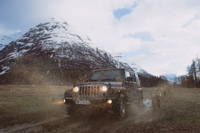 Follow These Guidelines And Purchase A Perfect Truck #beverlyhills #beverlyhillsmagazine #typesoftrucks #purchaseatruck #haveamechanicinspectthetruck #perfecttruck #obtainvehiclehistoryreport