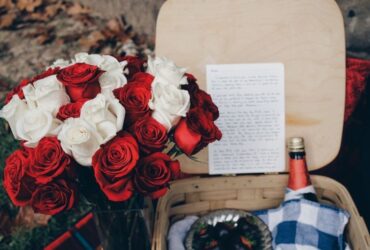 Gift Baskets Delivery: What You Should Know #beverlyhills #beverlyhillsmagazine #giftbasketsdelivery #giftbaskets #perfectgift #giftbasketideas #bevhillsmag
