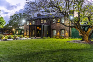 Beverly Hills Magazine Giselle Bundchen Mansion Celebrity Real Estate 1.jpg #beverlyhillsmagazine #luxuryrealestate #realestate #luxury