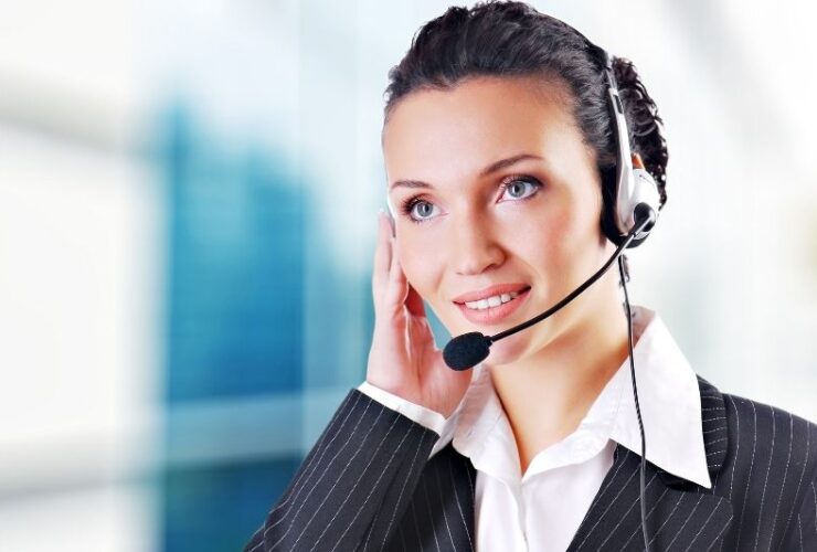 Good Customer Service and Service Providers #beverlyhills #beverlyhillsmagazine #bevhillsmag #customerservice #customercareagent #serviceprovider #customersupport #successfulbusiness
