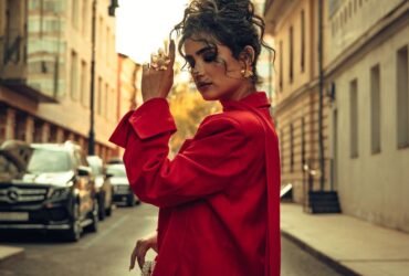 How To Make Your Outfit Look Expensive #fashion #style #styletips #fashionmagazine #BevHillsMag