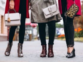 Handbag Shopping #beverlyhills #beverlyhillsmagazine #handbagshopping #designeritems #sellhandbag