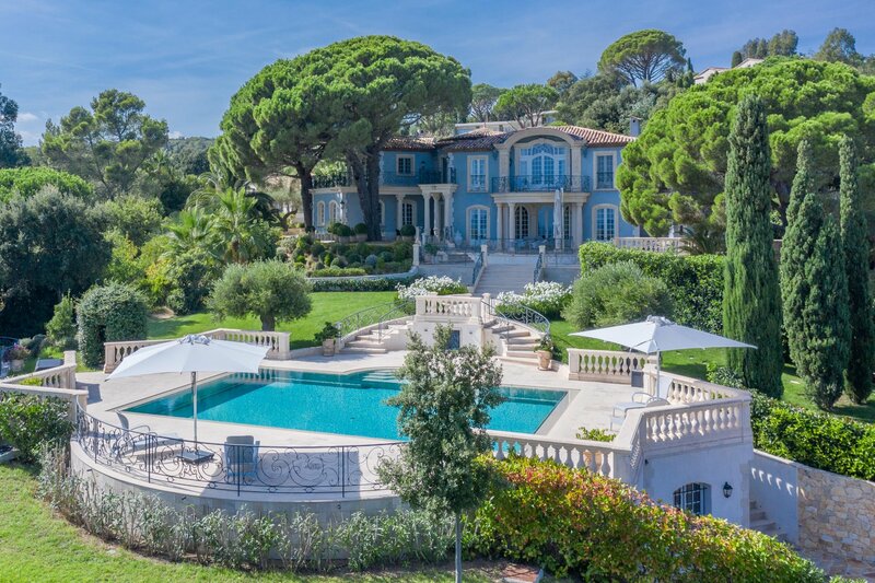 High Class Property International ( HCP) Exclusive Brokerage #realestate #luxury #bevhillsmag #beverlyhills #beverlyhillsmagazine