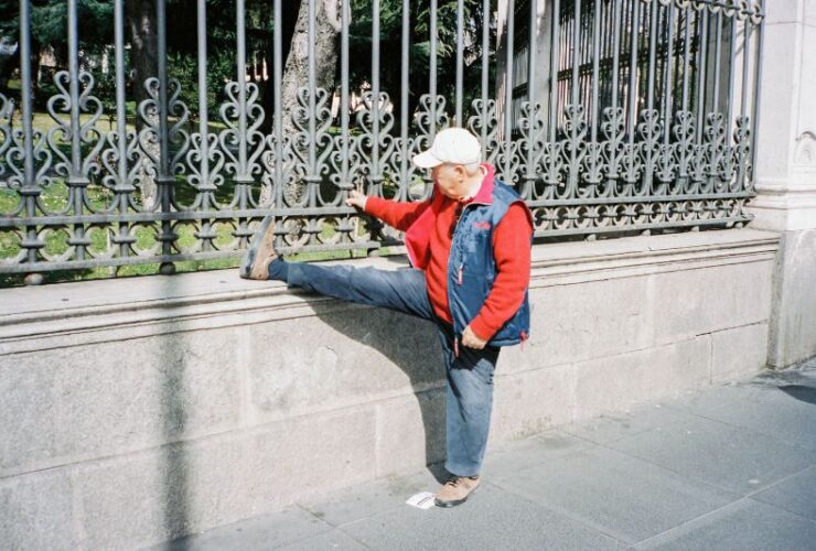 Hints for Staying Healthy and Fit Well Beyond Your 60's  #beverlyhills #beverlyhillsmagazine #limitalcoholintake #stayinghealthyandfit #mentalhealth