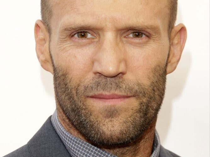 Hollywood Spotlight: Jason Statham #bevhillsmag #beverlyhillsmagazine #beverlyhills #celebrities #moviestars #hollywoodspotlight #celebrityspotlight #jasonstatham #hollywoodspotlight