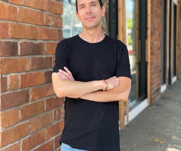 Beverly Hills Magazine Hollywood De-Aging VFX Expert: Fefo Desouza