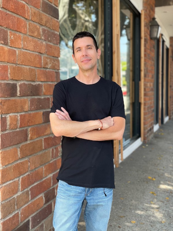 Beverly Hills Magazine Hollywood De-Aging VFX Expert: Fefo Desouza