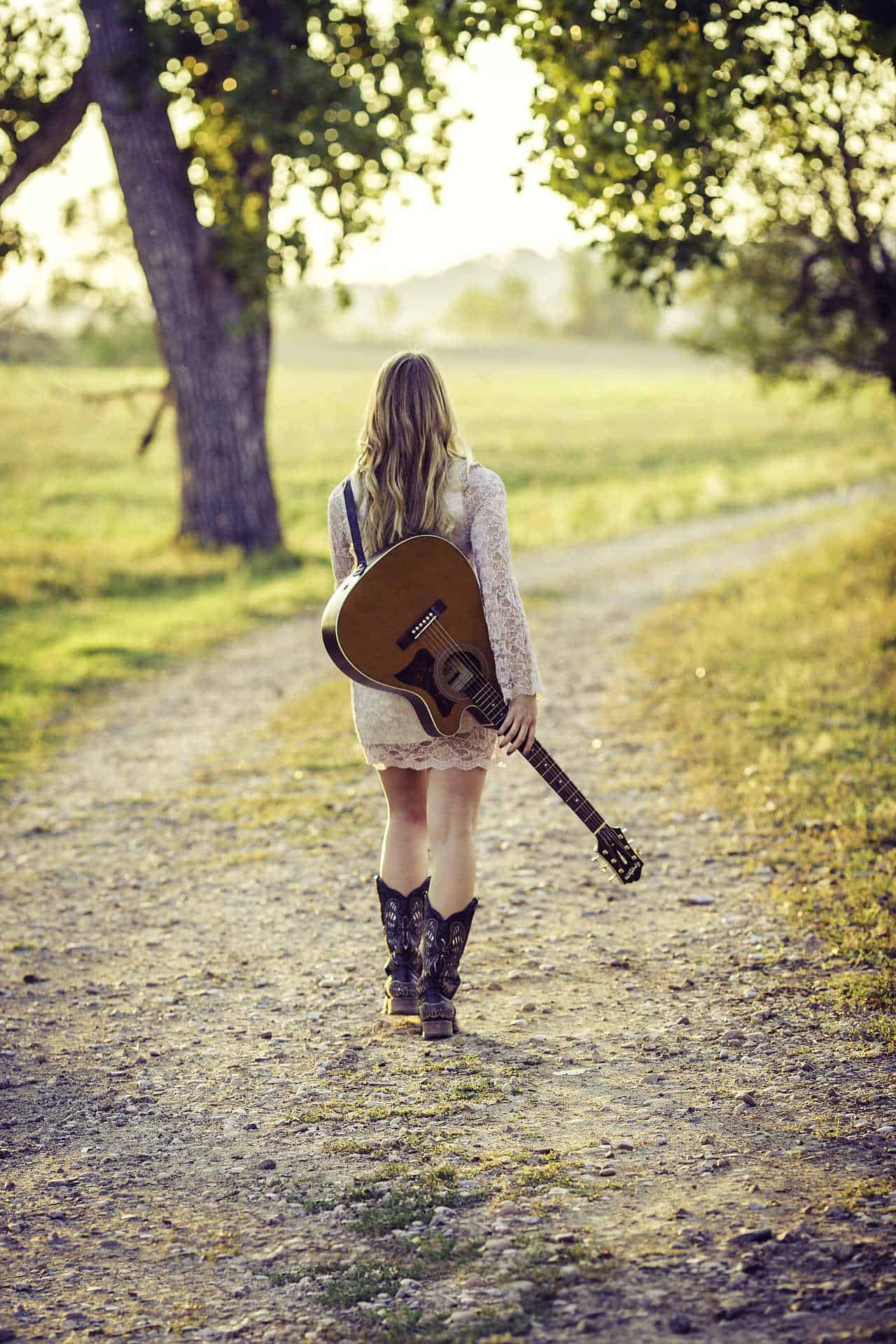 5 Ways To Become More Like Your Musical Heroes #musician #music #entertainment #beverlyhills #beverlyhillsmagazine #bevhillsmag