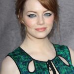 Hollywood Spotlight: Emma Stone #bevhillsmag #beverlyhillsmagazine #beverlyhills #celebrities #moviestars #hollywoodspotlight #celebrities #emmastone