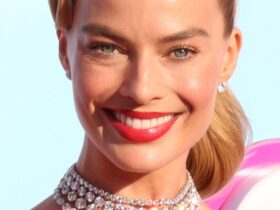 Hollywood Spotlight: Margot Robbie #bevhillsmag #beverlyhillsmagazine #beverlyhills #celebrities #moviestars #hollywoodspotlight #celebrities #margotrobbie