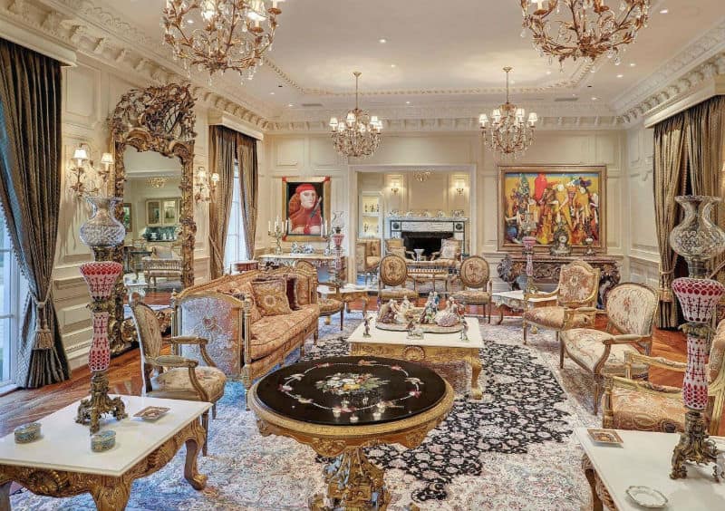 Luxury Home in Houston, Texas For Sale $14,900,000 #beverlyhills #beverlyhillsmagazine #luxury #realestate #homesforsale #houston #texas #dreamhomes 