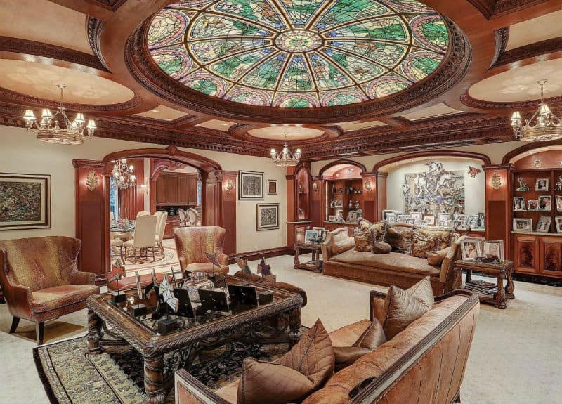 Luxury Home in Houston, Texas For Sale $14,900,000 #beverlyhills #beverlyhillsmagazine #luxury #realestate #homesforsale #houston #texas #dreamhomes 