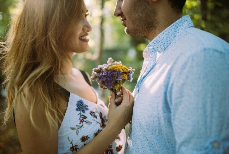 How Do You Trigger a Woman's Attraction?: #beverlyhills #beverlyhillsmagazine #attractawoman #dating #woman #femaleattraction #relationships #charming #attraction #bevhillsmag