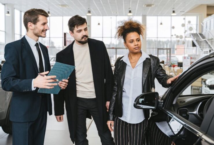 How Does Car Buying Affect your Credit Score? #beverlyhills #beverlyhillsmagazine #creditscore #carfinanceagreement #creditscore #creditreport #carbuying