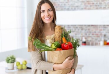 How Health and Beauty Go Hand in Hand #beverlyhills #beverlyhillsmagazine #bevhillsmag #beautytips #beauty #health #healthylifestyle