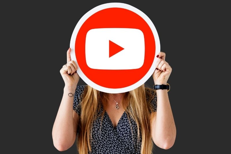 How Influencers Are Monetizing YouTube Videos #beverlyhills #beverlyhillsmagazine #youtube #youtubers #influencers #successfulyoutubers #youtubeinfluencers #advertisements #googleAdsense