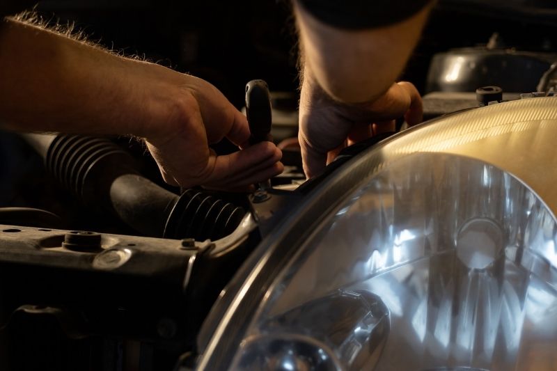 How Often Does Your Car Need Maintenance? Find Out Here #beverlyhills #beverlyhillsmagazine #bevhillsmag #cars #carmaintenance #specificcar #carrepair