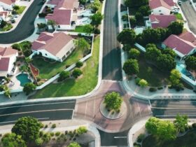 How Real Estate Agents Utilize Postcards in a Digital Landscape #beverlyhills #beverlyhillsmagazine, realestatepostcards #realestateagents #marketingcampaign #postcardcampaign #bevhillsmag