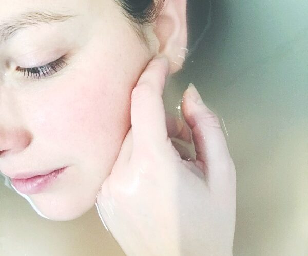 Beverly Hills Magazine How Retinol helps your skin