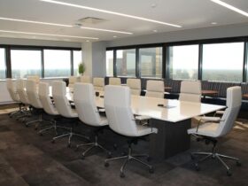 How To Calculate The Correct Conference Table Size For Your Meeting Room #beverlyhills #beverlyhillsmagazine #conferencetable #conferencetabledimiension #workplaceinnovation