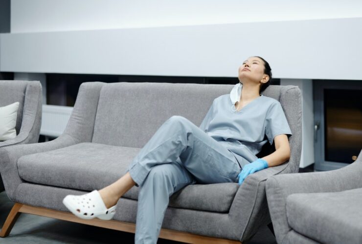 Beverly Hills Magazine How To Change your career and become a nurse