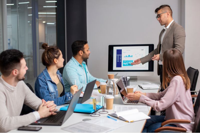 How To Choose The Right Business Structure in New Jersey #beverlyhills #beverlyhillsmagazine #taxrate #financialplanning #soleproprietiorships #financialplanning #businessstructure #personaltaxreturn