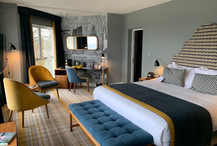 How To Improve Comfort In Your Luxury Home #beverlyhills #beverlyhillsmagazine #luxuryhome #upgradeyourkitchen #updatingyourmattress #underfloorheating #updatingyourmattress