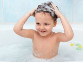 How To Keep Your Child's Hair Healthy #beverlyhills #beverlyhillsmagazine #bevhillsmag #child'shair #damagedhair #preventscalpissues #harshshampoos #healthyhair