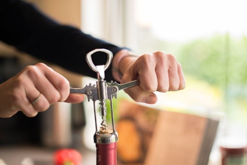 How To Use Different Types Of Corkscrew ⋆ Beverly Hills Magazine