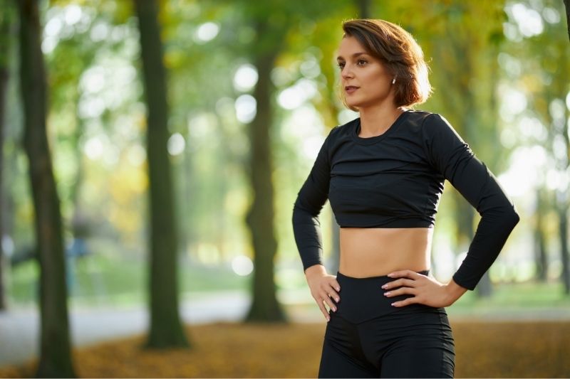 How Women’s Activewear Brands Are Transforming Fashion #beverlyhills #beverlyhillsmagazine #activewearbrands #fashionworld #clothingoption #workoutleggings #sustainableactivewear