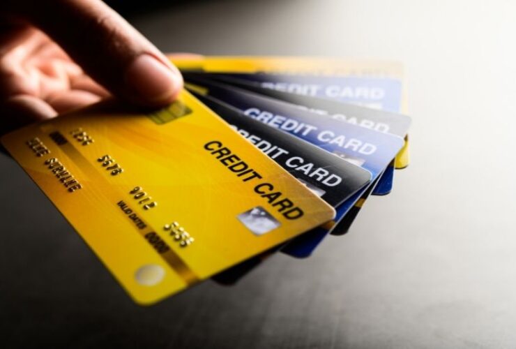 How to Avoid Credit Card Debt Relief Mistakes #beverlyhills #beverlyhillsmagazine #bevhillsmag #creditcarddebt #payingoffyourdebt #debtreliefprogram