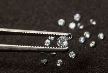 How to Care for your Diamond Purchased on Rare Carat #beverlyhills #beverlyhillsmagazine #rarecarat #jewelrycleaningsolutions #diamondengagementring #homemadejewelry #jewelers