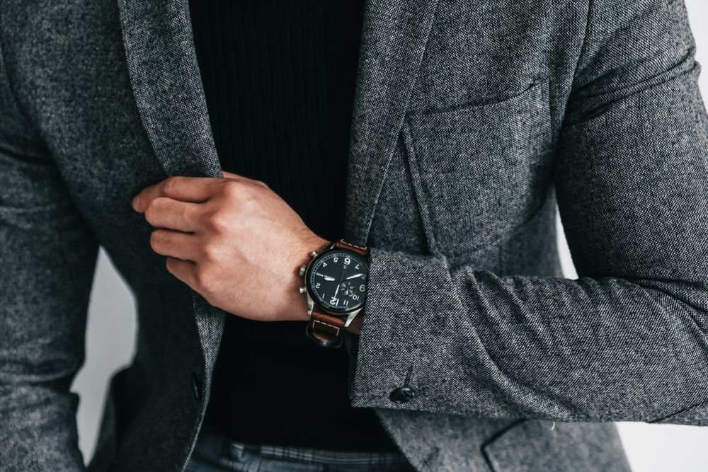 How to Choose The Perfect Luxury Watch For Winter