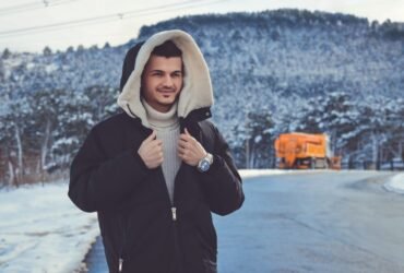 How to Choose The Perfect Luxury Watch For Winter #LuxuryWatches #LuxuryLifestyle #LuxuryFashion #DesignerWatches #WatchStyle #LuxuryAccessories #FineWatches