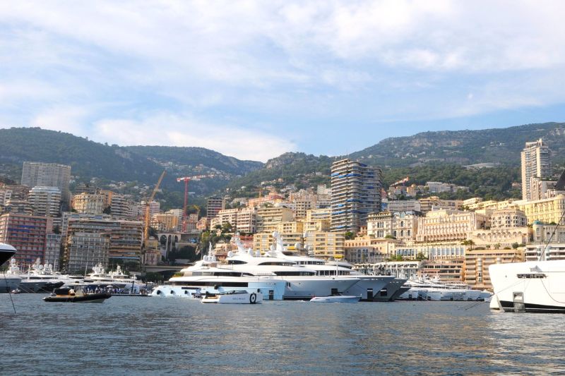 How to Choose the Right Yacht Management Company #beverlyhills #beverlyhillsmagazine #luxuryyacht #superyacht #yachtbrokerages #yachtmanagement