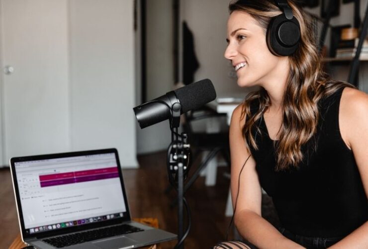 How to Create Podcasts For Your Business #beverlyhills #beverlyhillsmagazine #podcasts #business #bevhillsmag #drivesales #promotebrand #audience #blogging