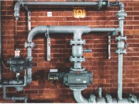How to Detect Common Plumbing Issues: Signs to Watch For #beverlyhills #beverlyhillsmagazine #leakingfauctes #plumber #plumbingproblems #skilledprofessionalplumber