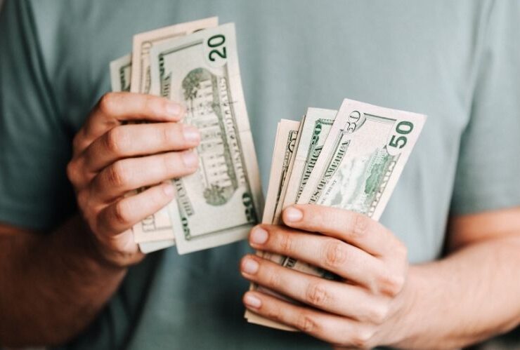 How to Get an Instant Cash Loan Online #beverlyhillsmagazine #beverlyhills #onlineloans #needcash #applypersonalloan #unexpectedemergency #borrowmoney